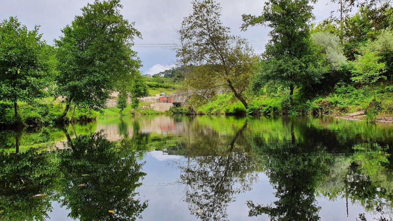 Casa Caminho Da Ponte Daire Monção Dış mekan fotoğraf